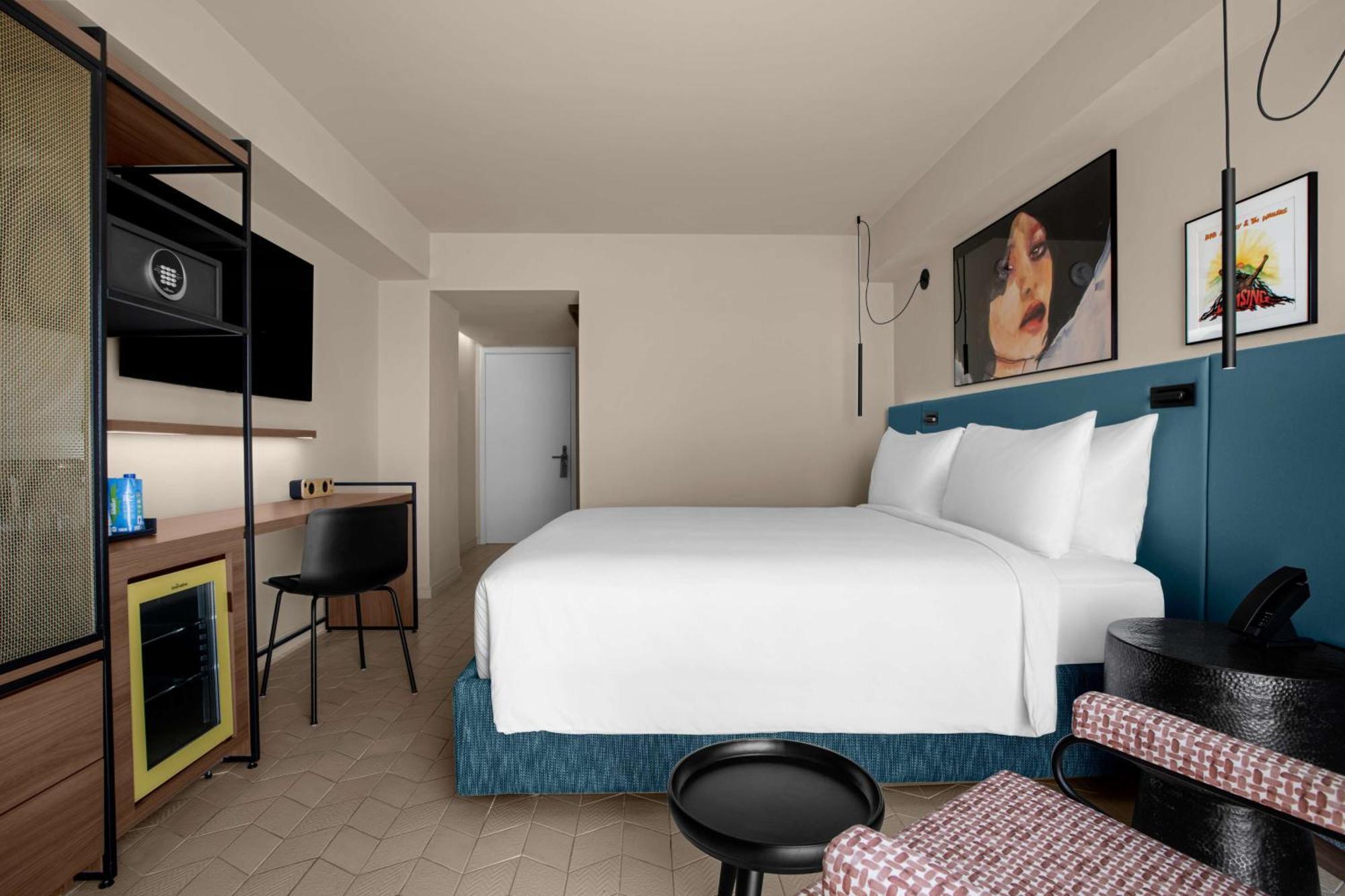 Rok Hotel Kingston Tapestry Collection By Hilton Exterior photo