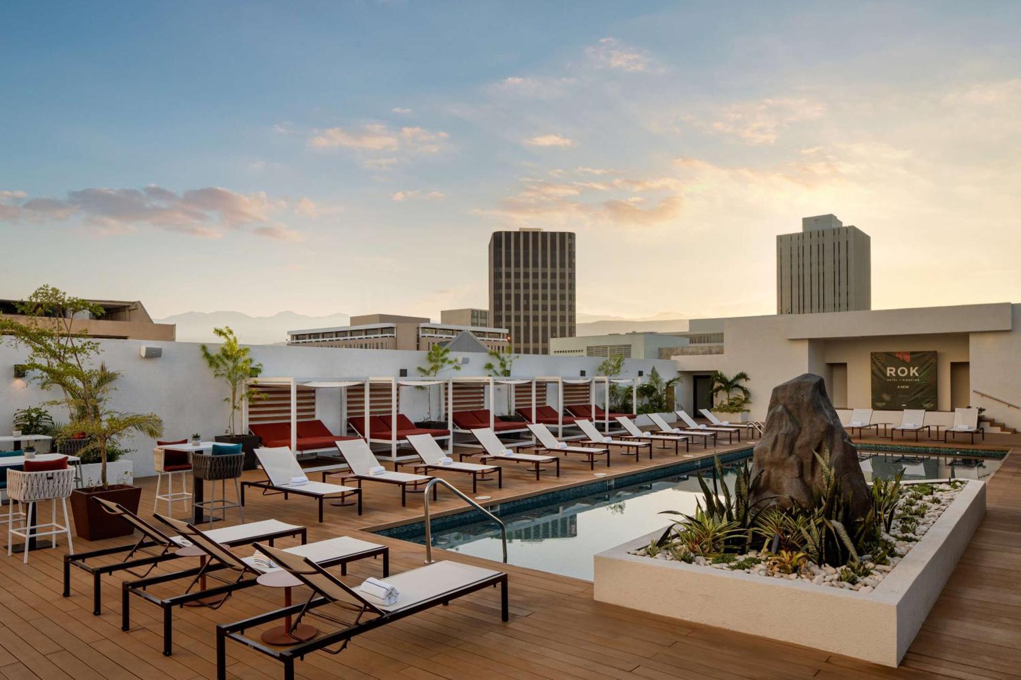 Rok Hotel Kingston Tapestry Collection By Hilton Exterior photo