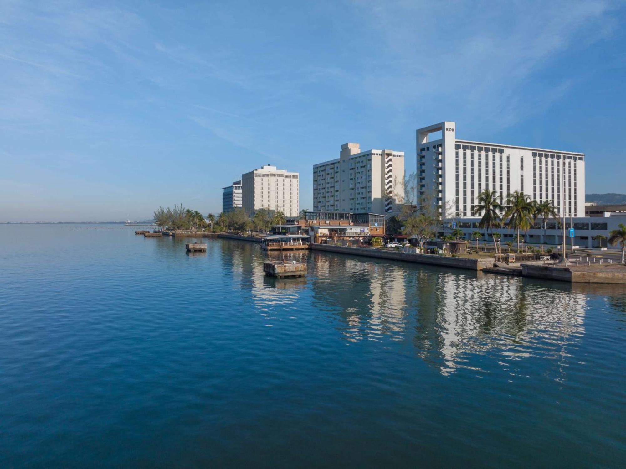 Rok Hotel Kingston Tapestry Collection By Hilton Exterior photo